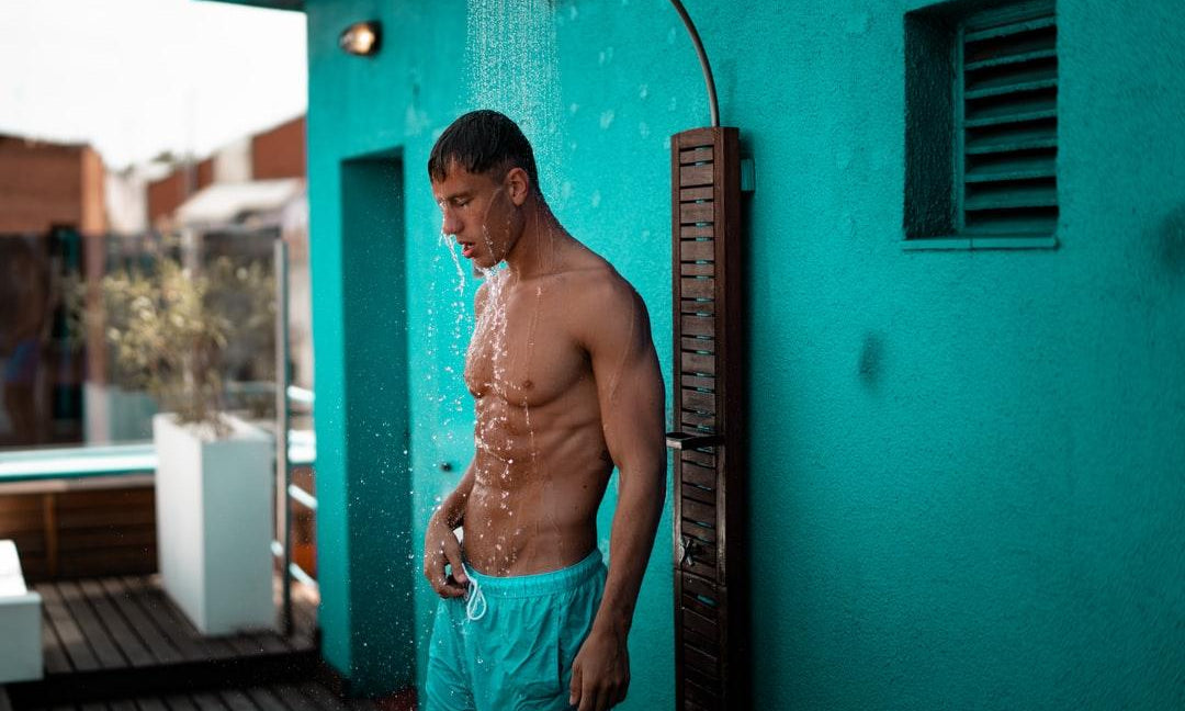 Body Wash for Men: 4 Things to Look For