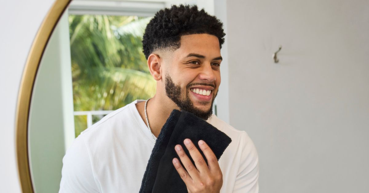 Does a Skin Care Routine Actually Help with Acne? Yes — Here's Why